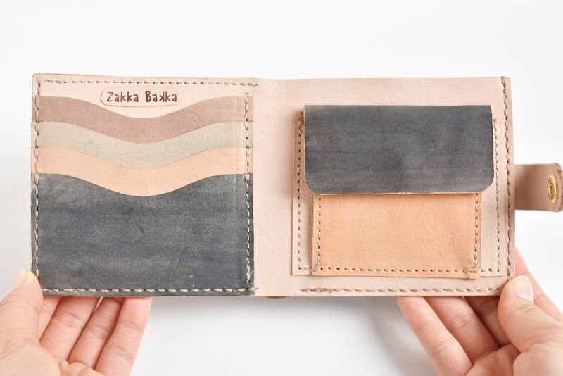 画像6: the Black（ホックの二つ折り財布） (6)